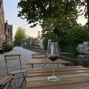  Bed and breakfast Canal Bélgica