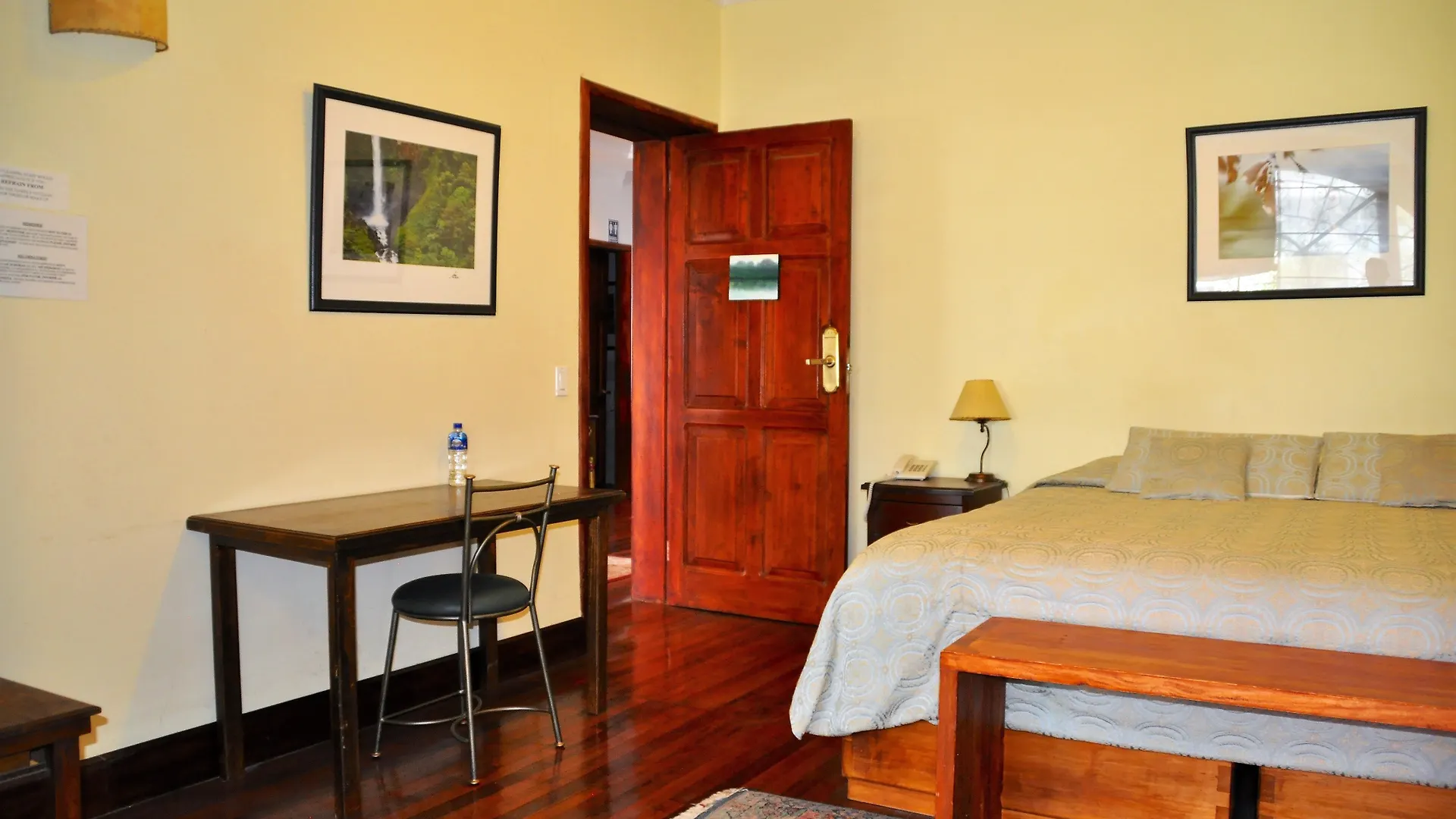 קיטו Boutique Hotel Casa Foch לינה וארוחת בוקר