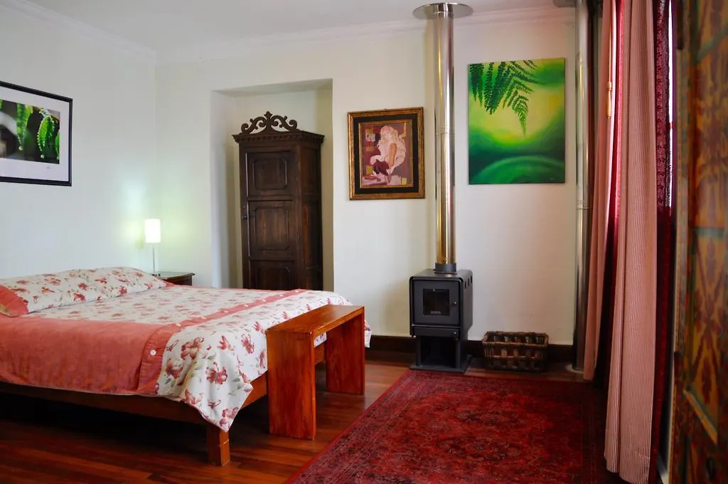 לינה וארוחת בוקר קיטו Boutique Hotel Casa Foch